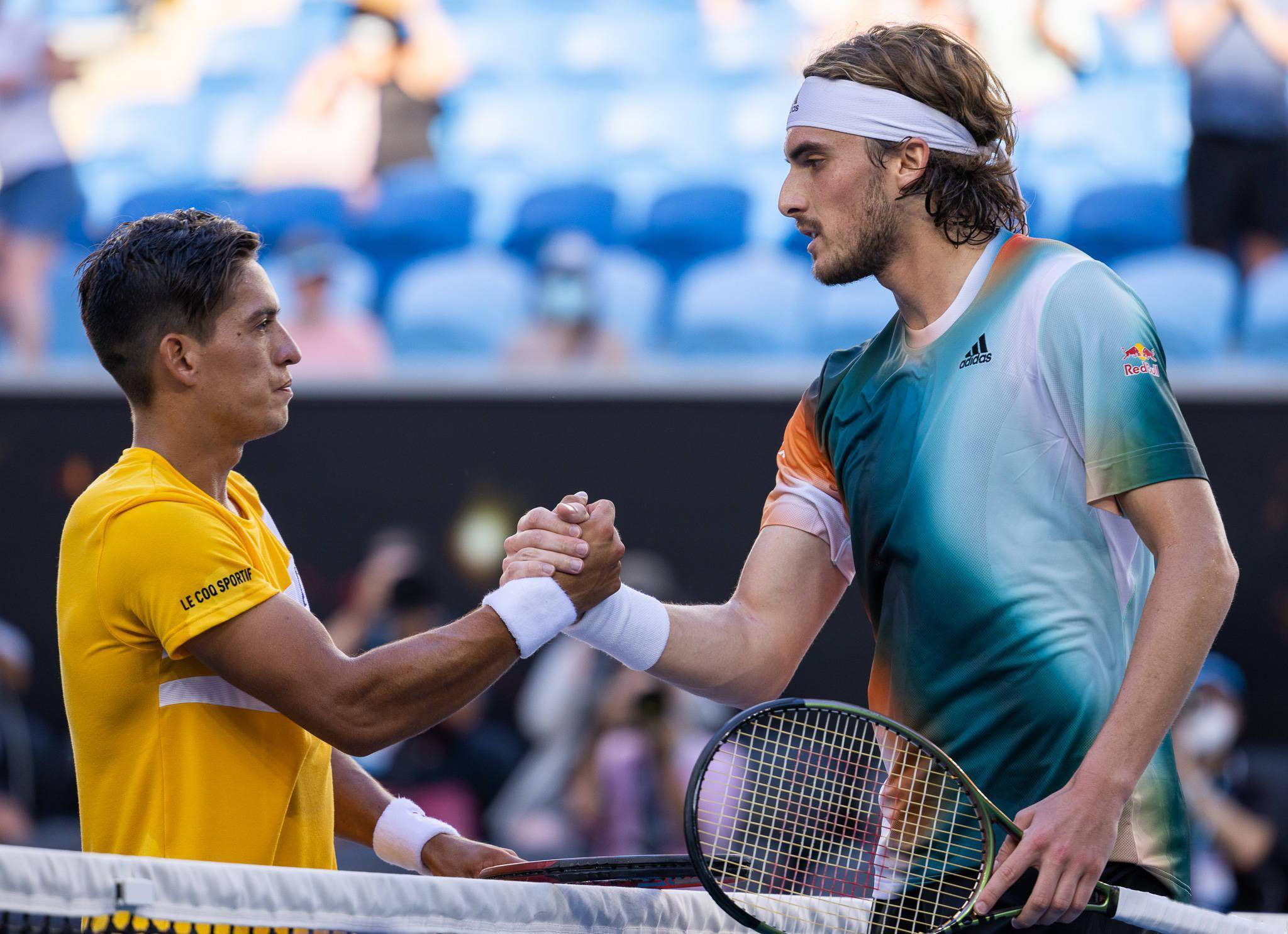 爱游戏tv-澳网逆转美网，西西帕斯点燃赛场