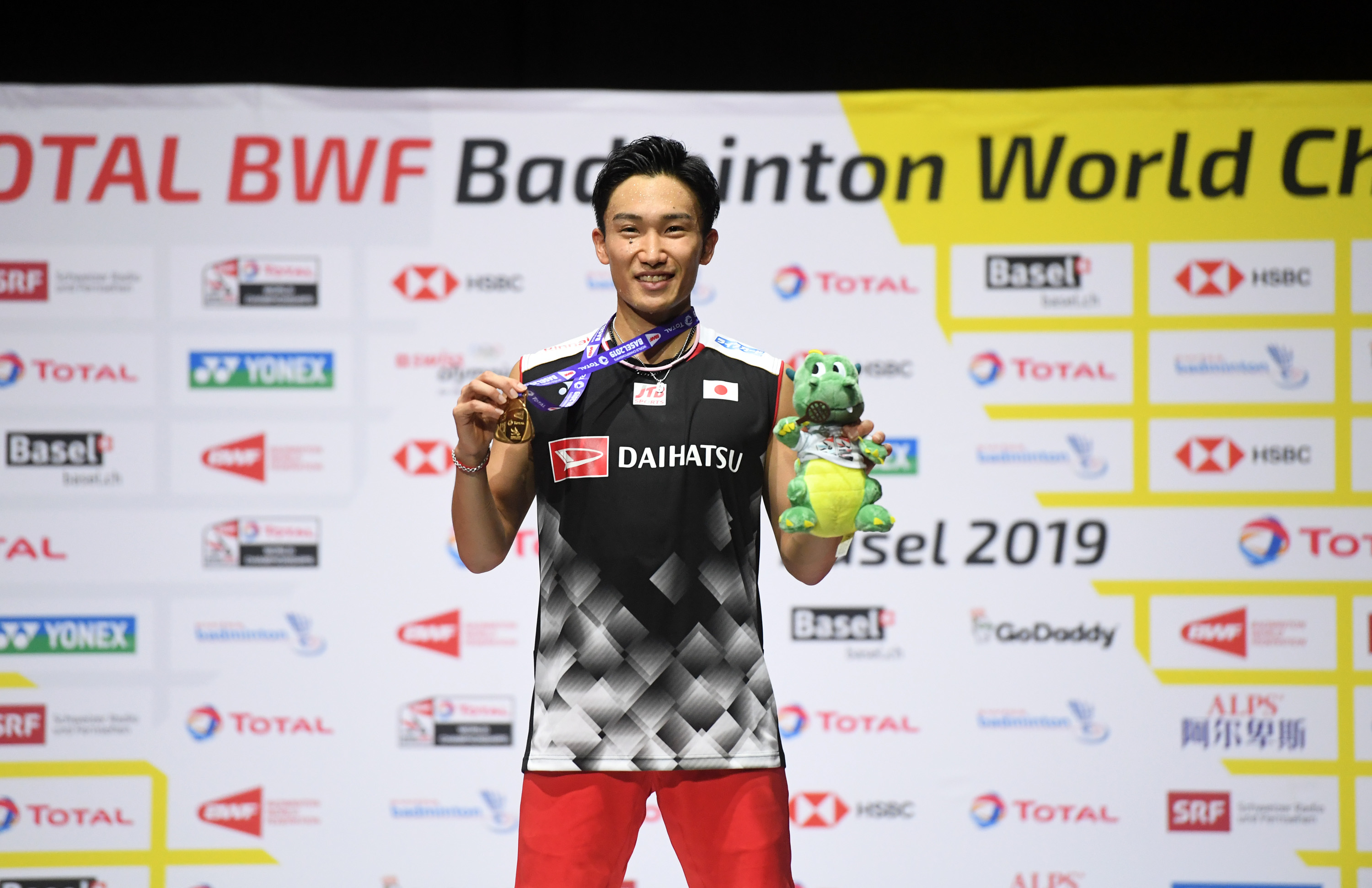 爱游戏在线-日本队逆转丹麦队，桃田贤斗带队取胜