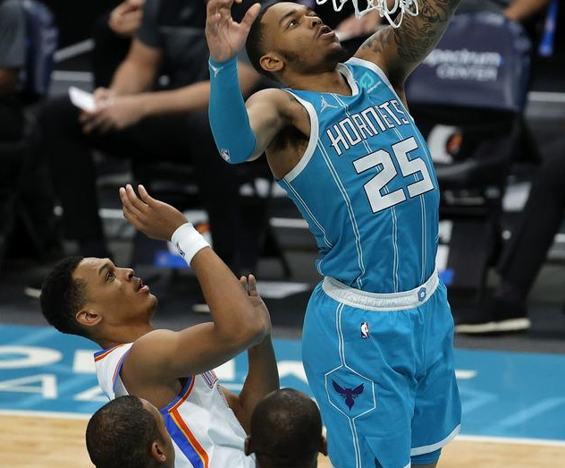 爱游戏官方-雷霆绝杀江苏队，易建联惊艳四座