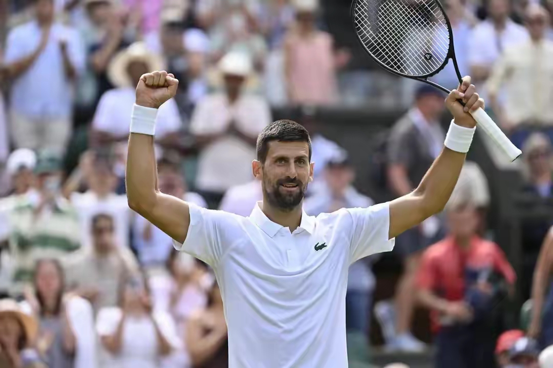 爱游戏娱乐-美网鏖战温网，德约科维奇点燃赛场