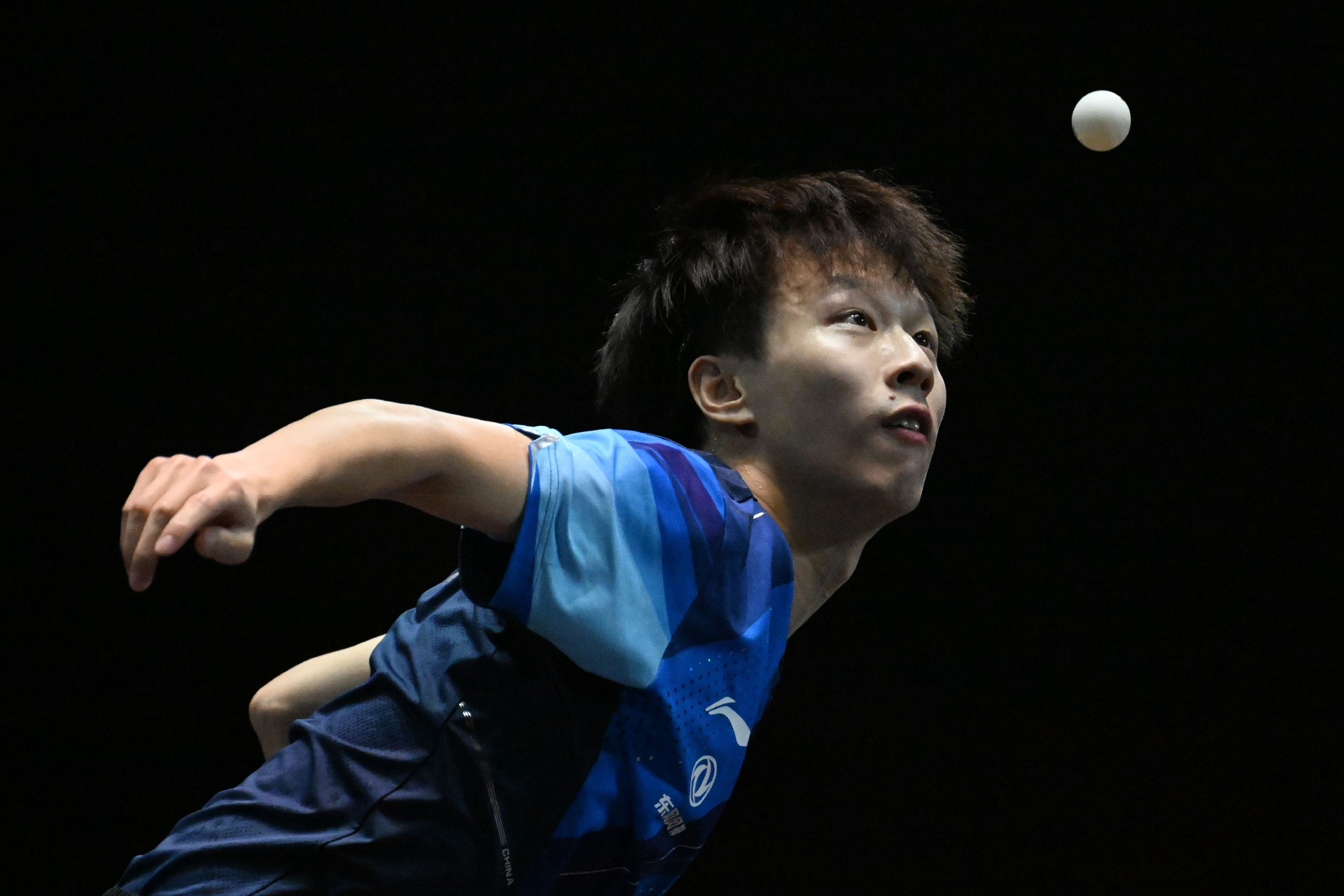 爱游戏下载-中国队险胜奥地利队，林高远惊艳四座