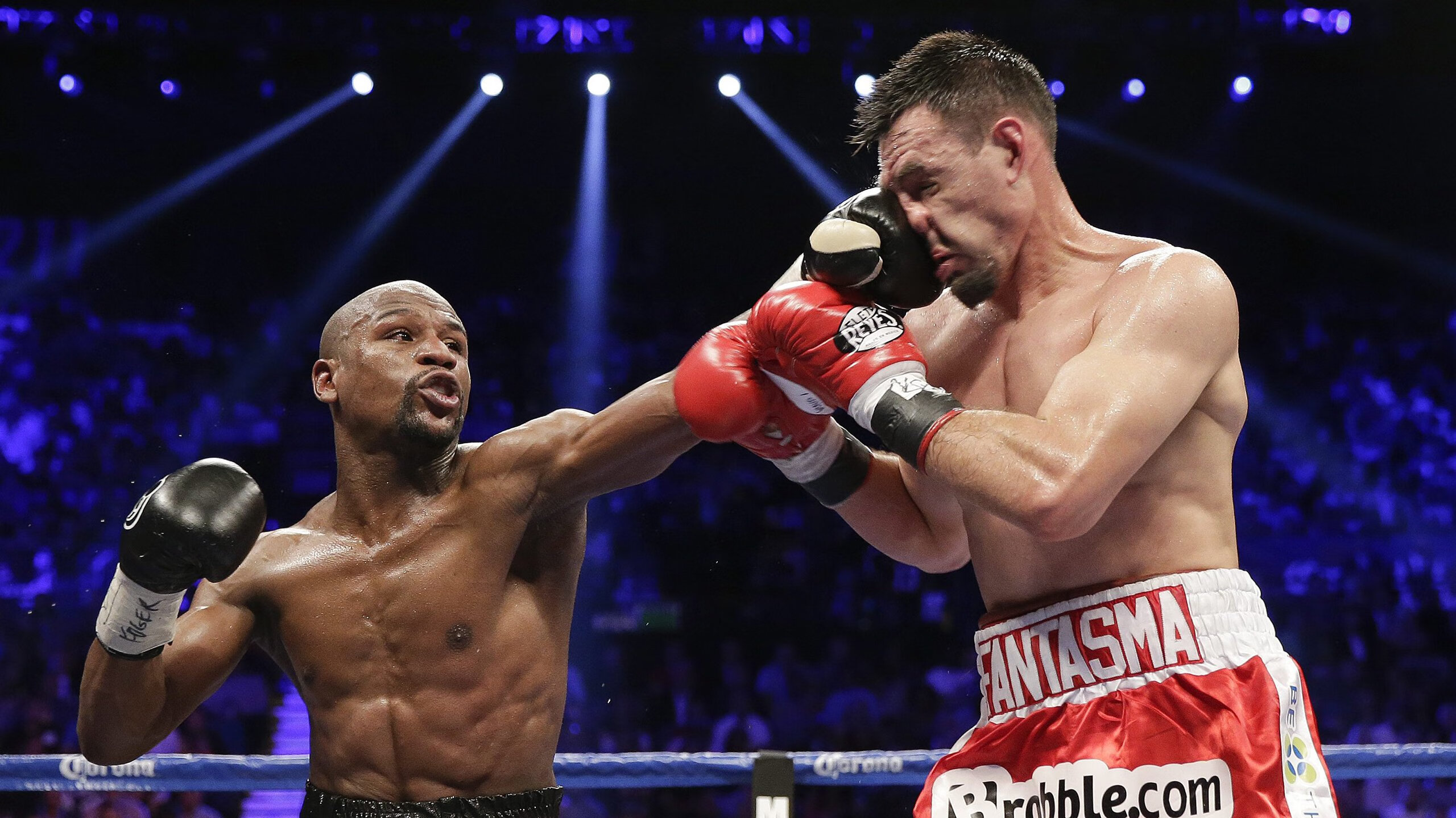 爱游戏官网-智利鏖战克罗地亚，赖斯在NBA季后赛接管比赛，当跨界英雄成为时代寓言